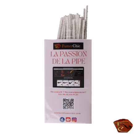pouch of 25 pipe cleaners