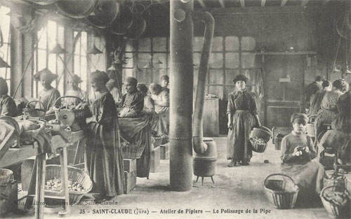 Ateliers où on fabrique des pipes.